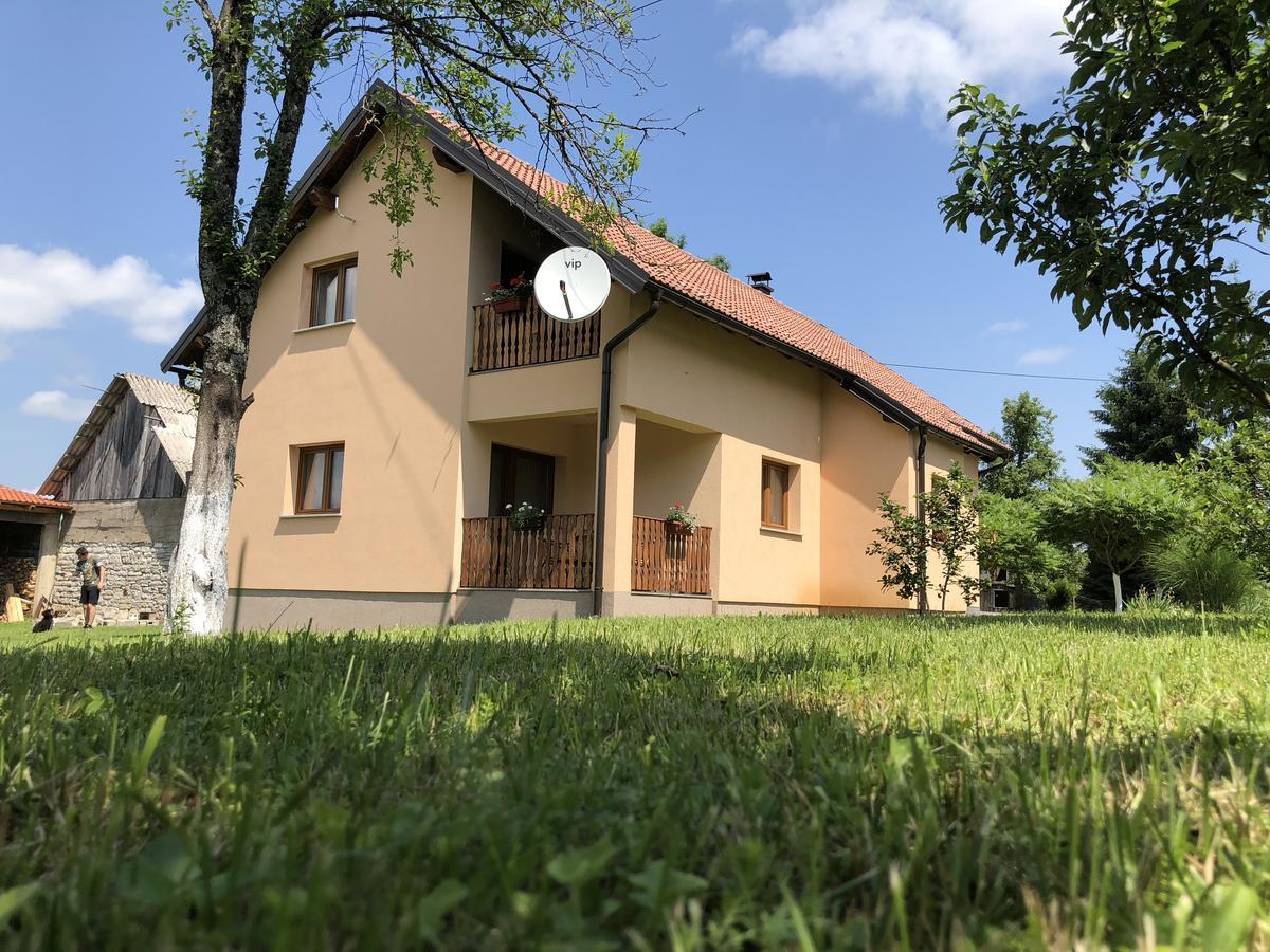 Apartman Jelena Раковица Экстерьер фото